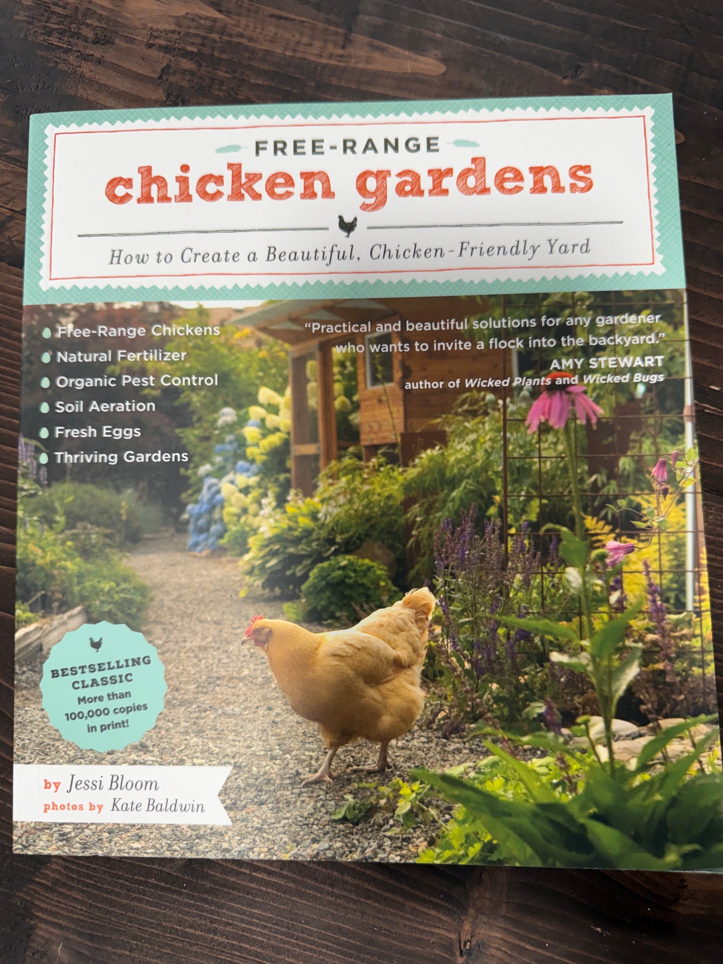Free-Range Chicken Gardens
